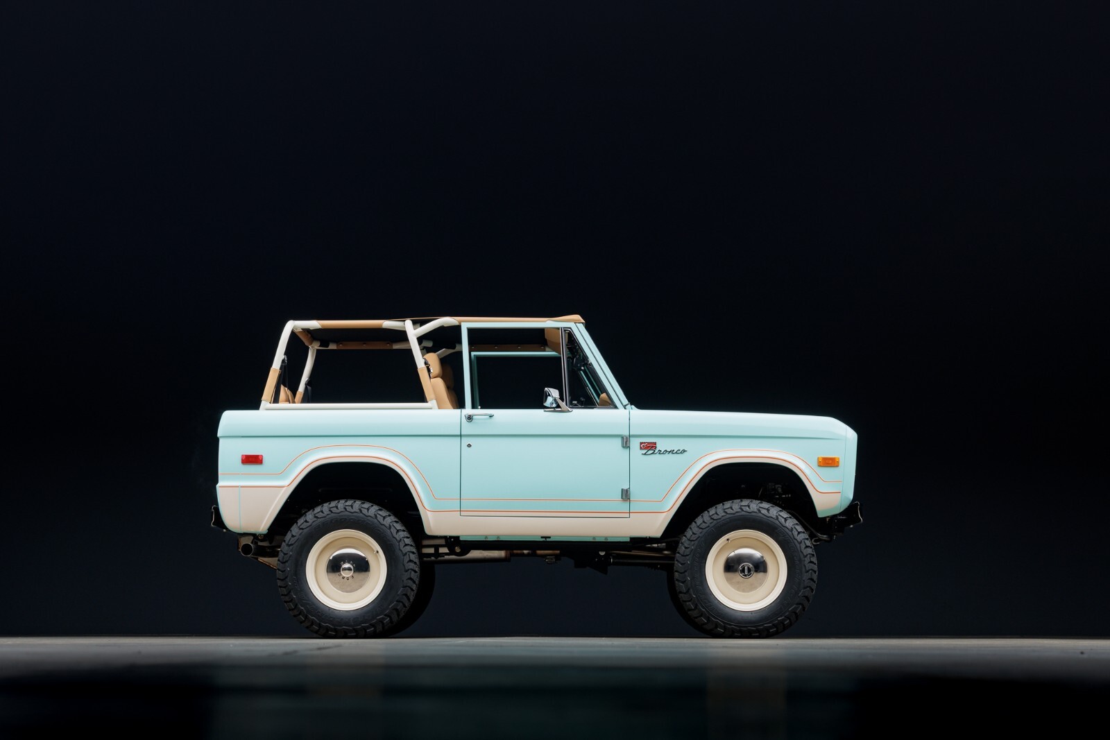 Ford-Bronco-1967-11