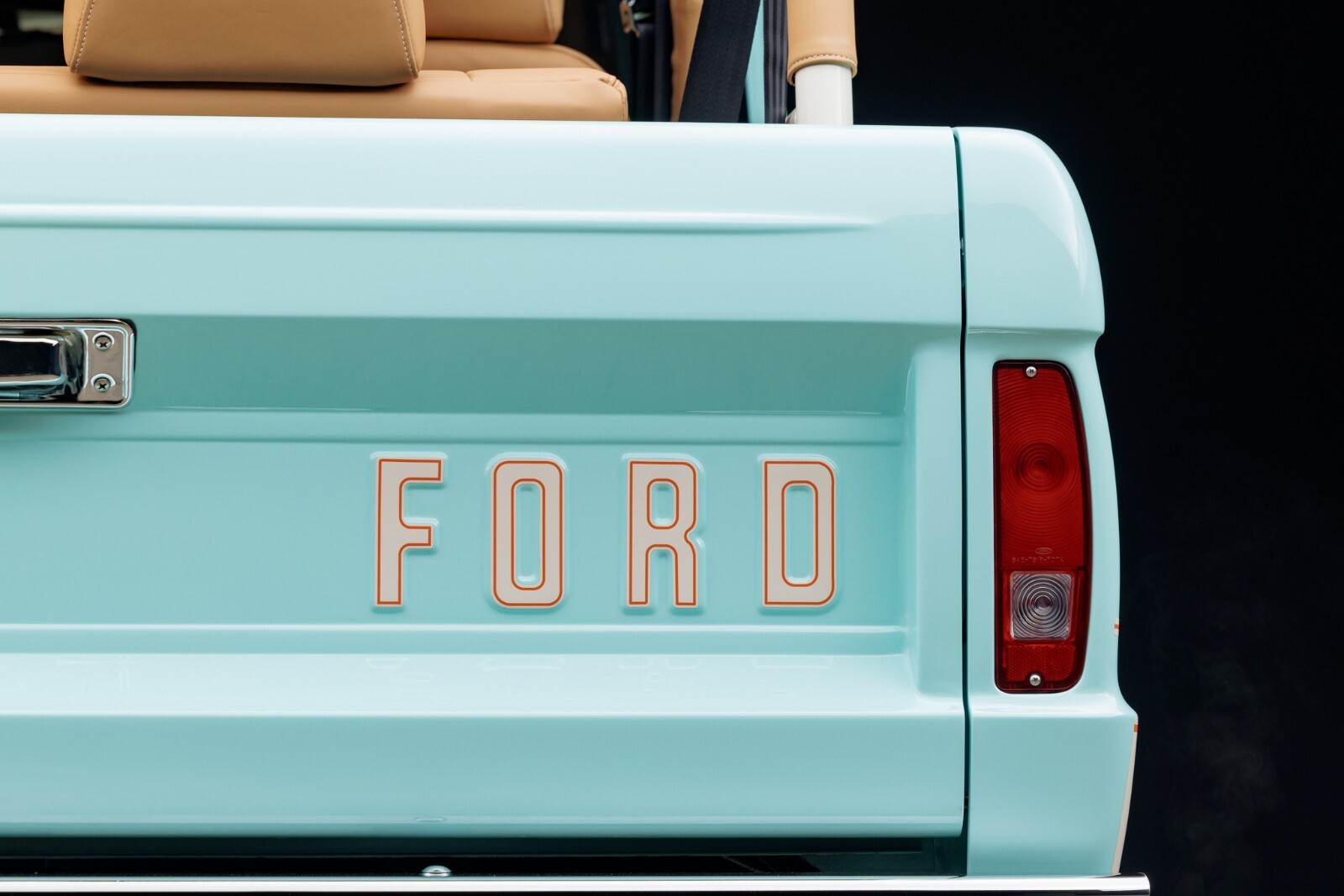 Ford-Bronco-1967-22