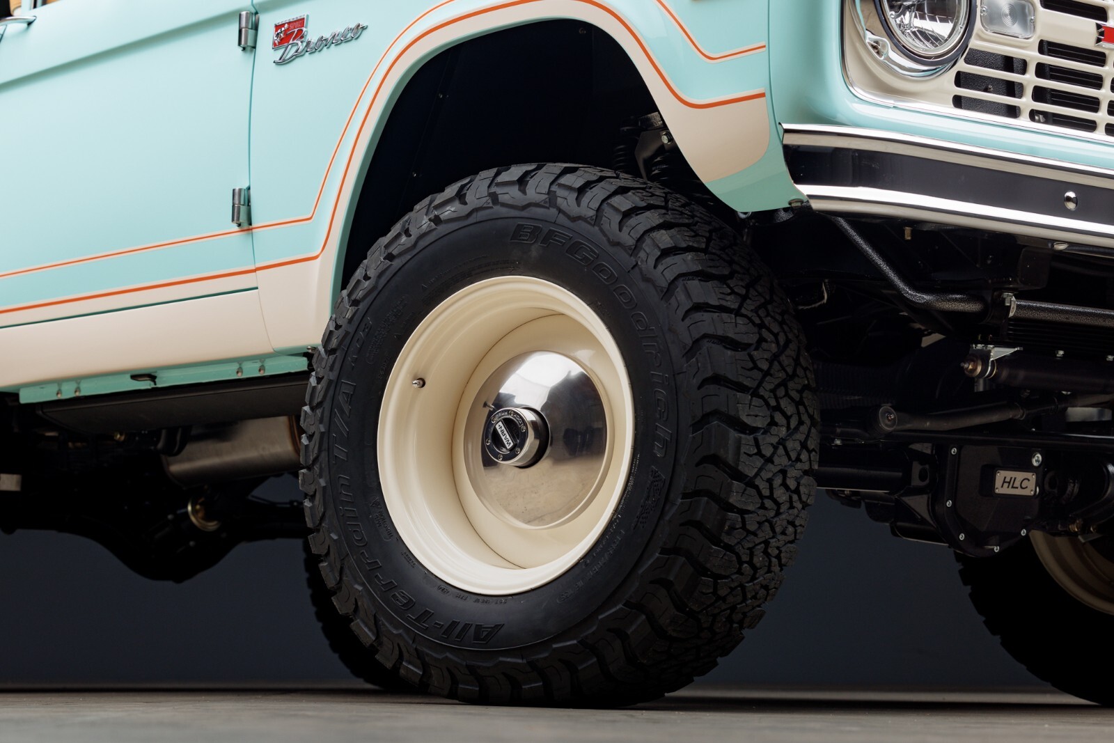 Ford-Bronco-1967-24