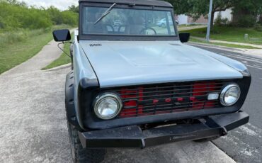 Ford-Bronco-1967-custom-2
