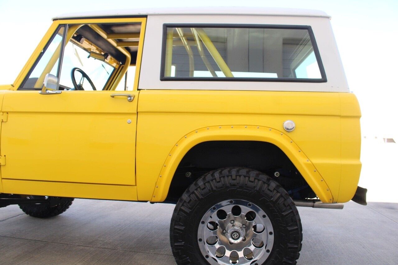 Ford-Bronco-1967-other-10