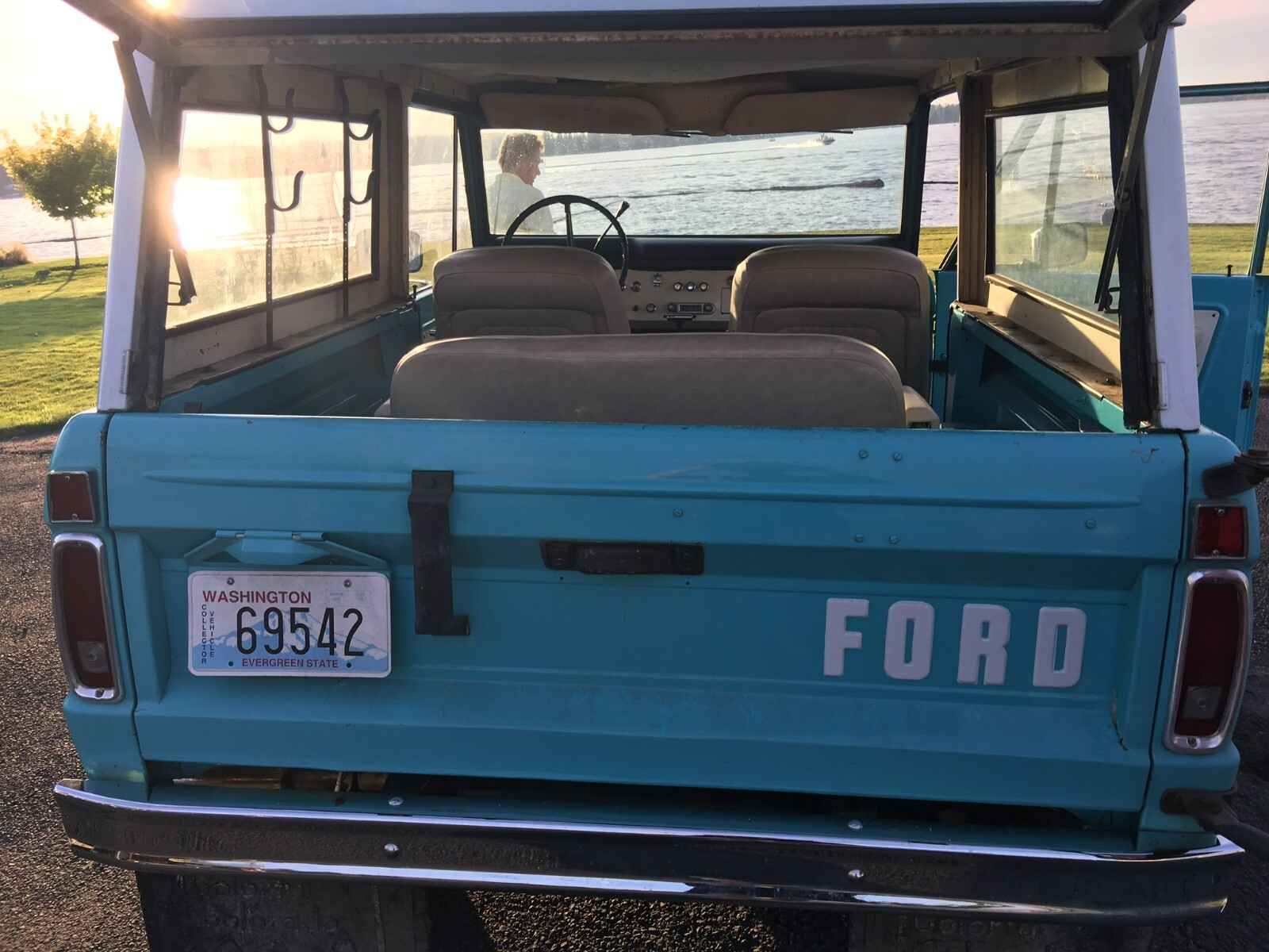 Ford-Bronco-1968-14