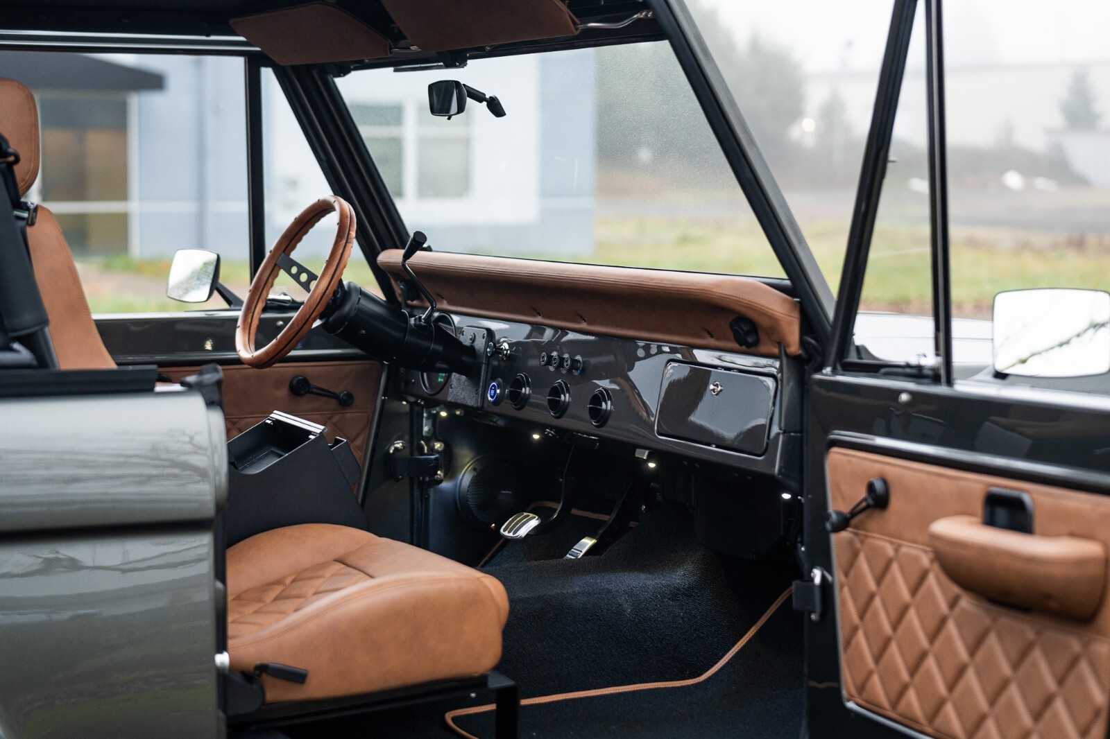 Ford-Bronco-1969-15