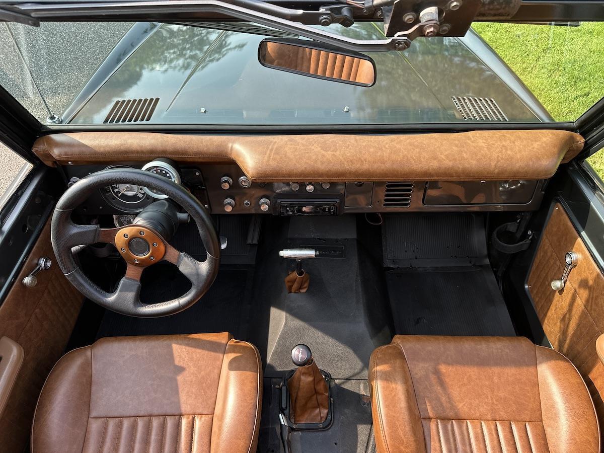 Ford-Bronco-1969-Convertible-32