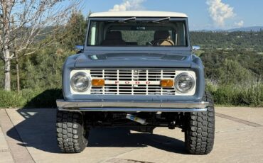 Ford-Bronco-1969-blue