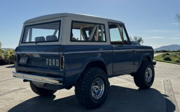 Ford-Bronco-1969-blue-6