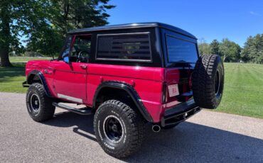 Ford-Bronco-1969-red-12