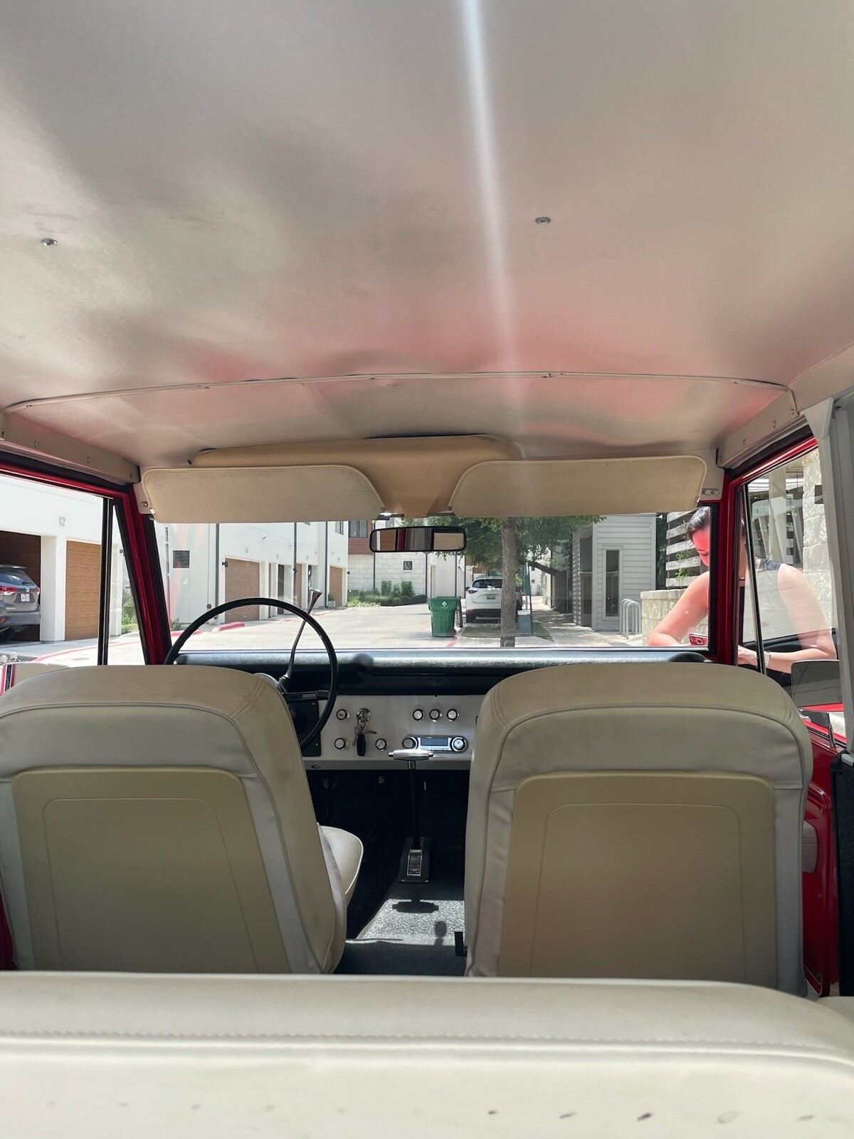 Ford-Bronco-1970-16