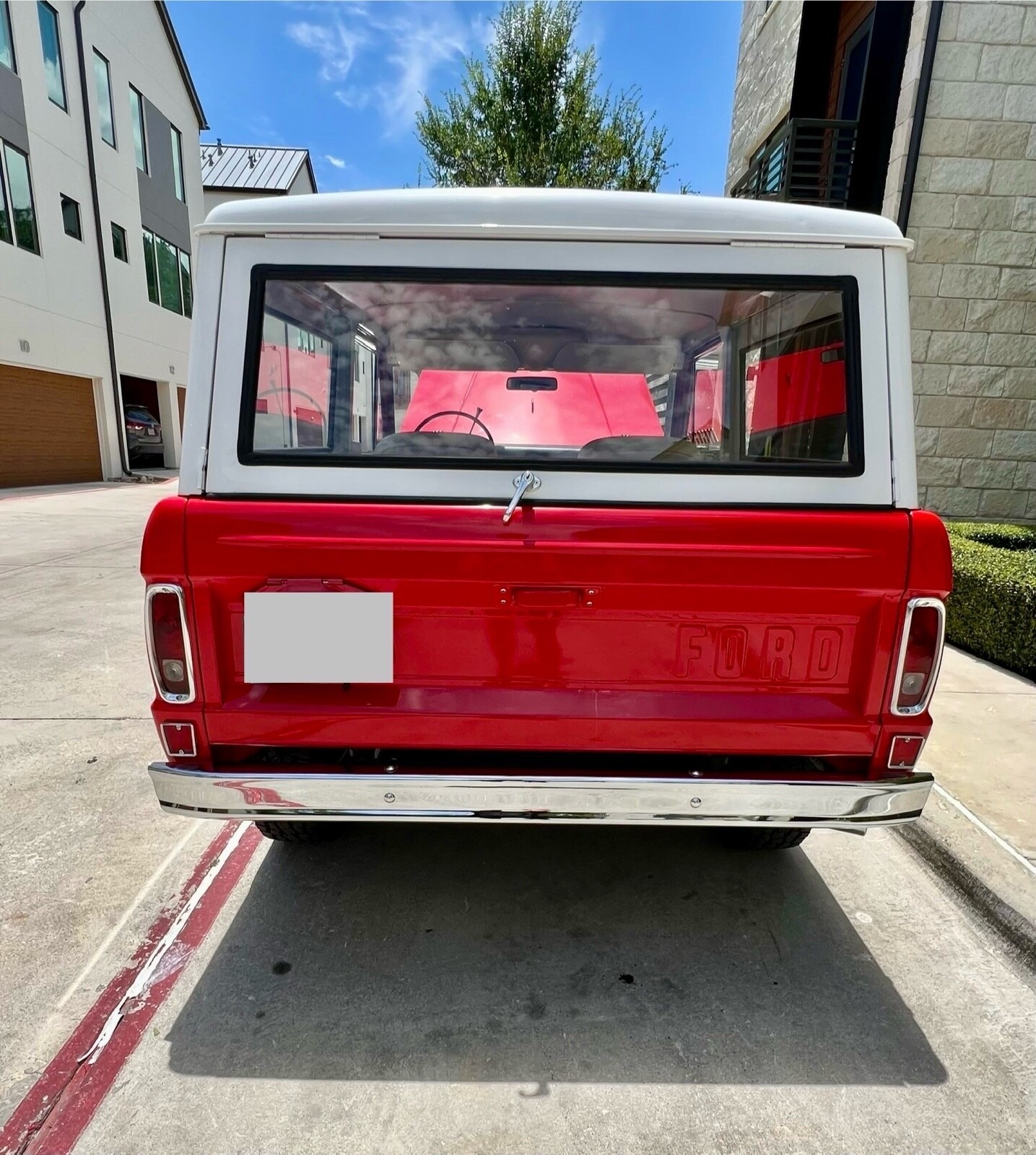 Ford-Bronco-1970-2