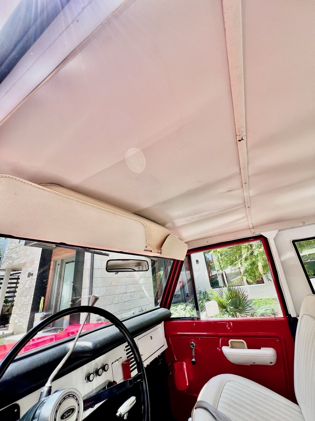 Ford-Bronco-1970-22