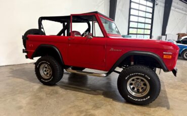 Ford-Bronco-1971-SUV-10