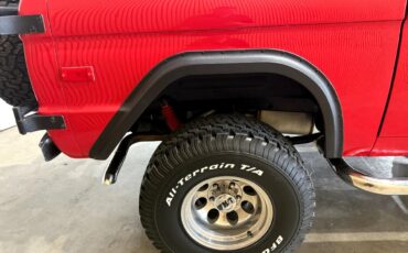 Ford-Bronco-1971-SUV-14