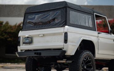 Ford-Bronco-1971-SUV-14