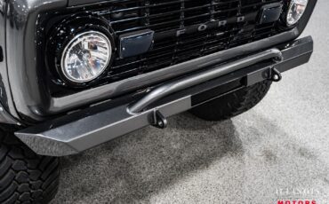 Ford-Bronco-1971-SUV-20