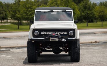 Ford-Bronco-1971-SUV-20