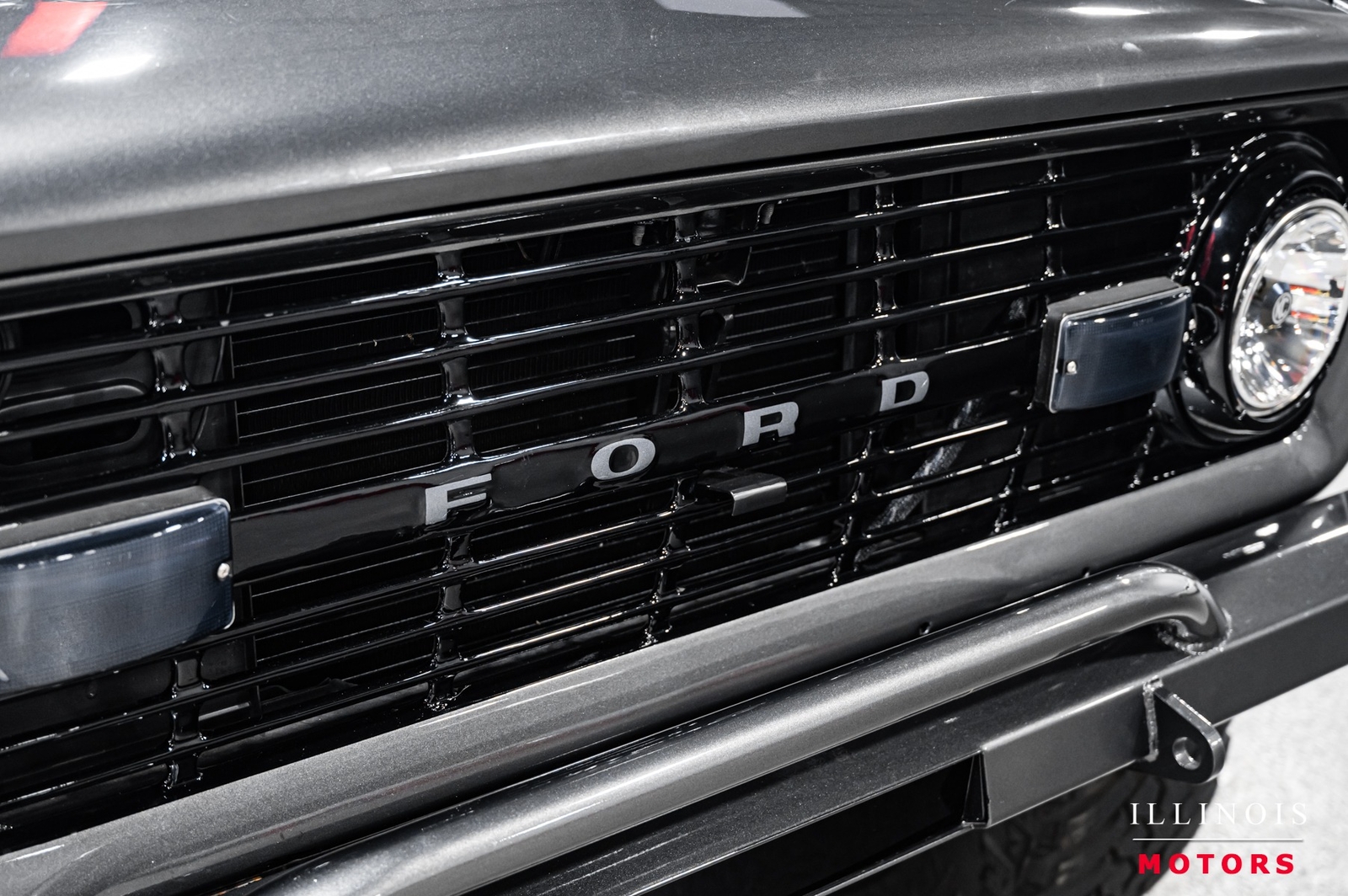 Ford-Bronco-1971-SUV-21