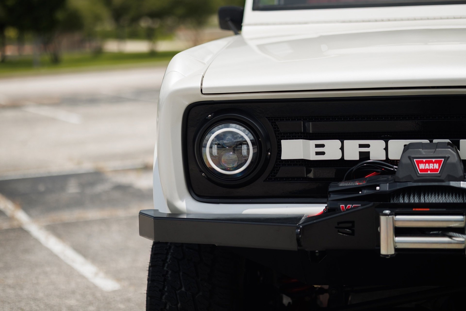 Ford-Bronco-1971-SUV-30
