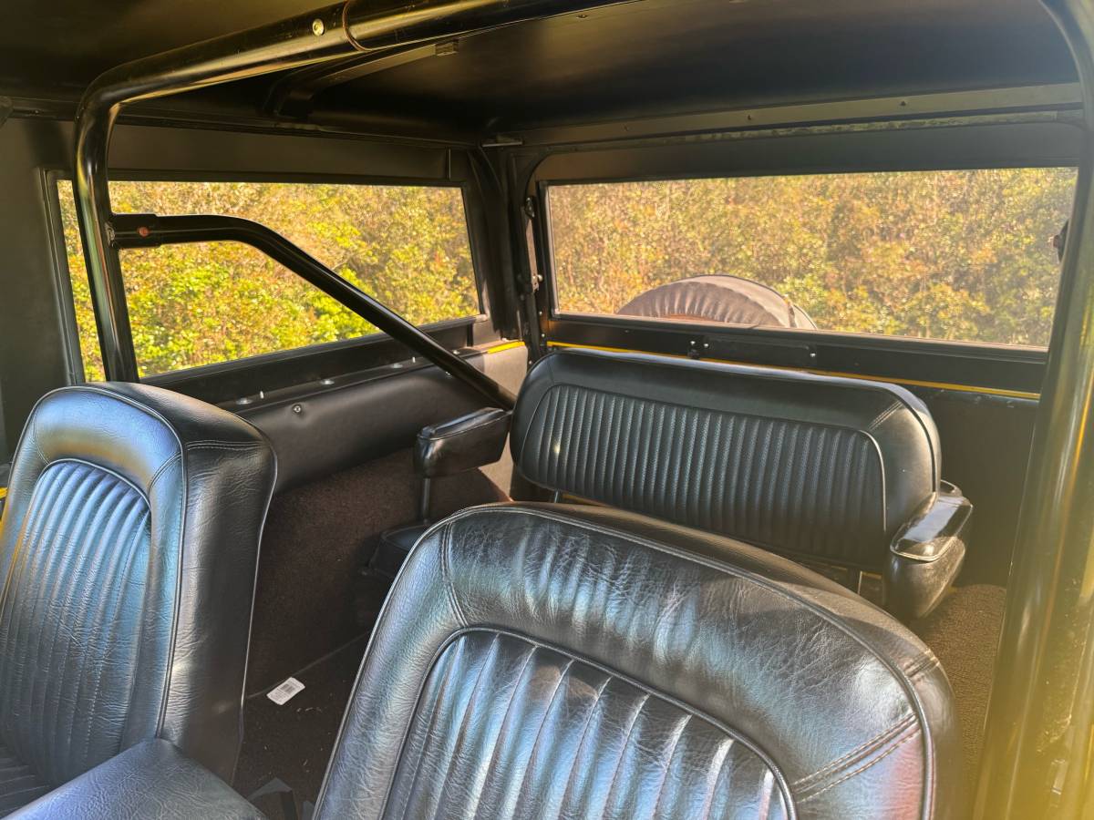 Ford-Bronco-1972-yellow-5