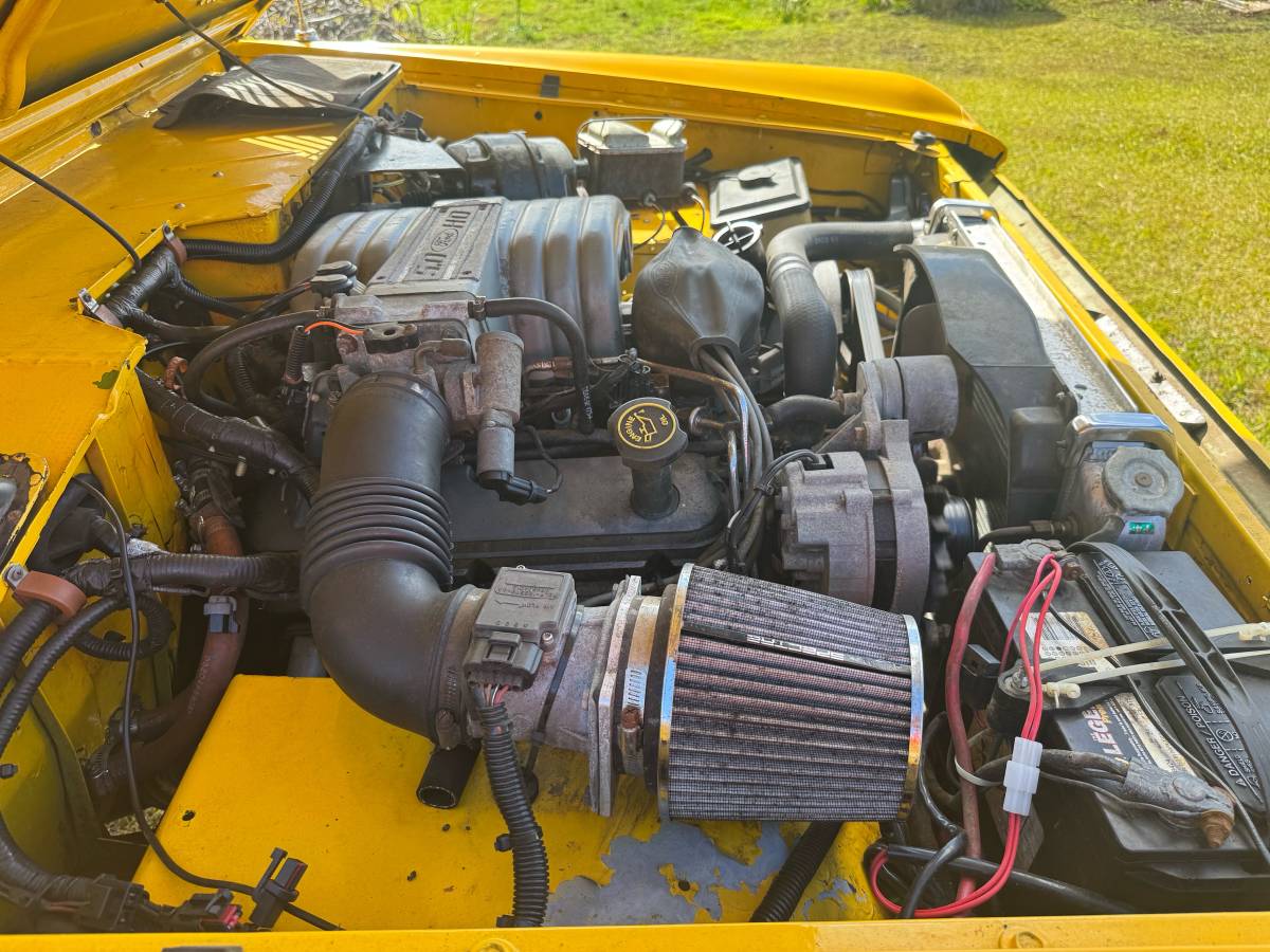 Ford-Bronco-1972-yellow-7