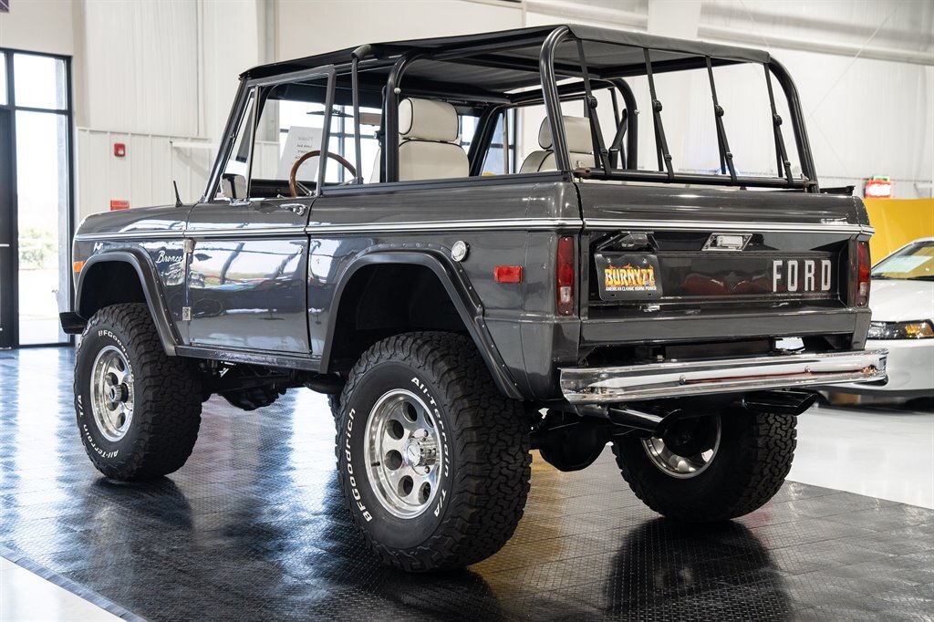 Ford-Bronco-1973-2