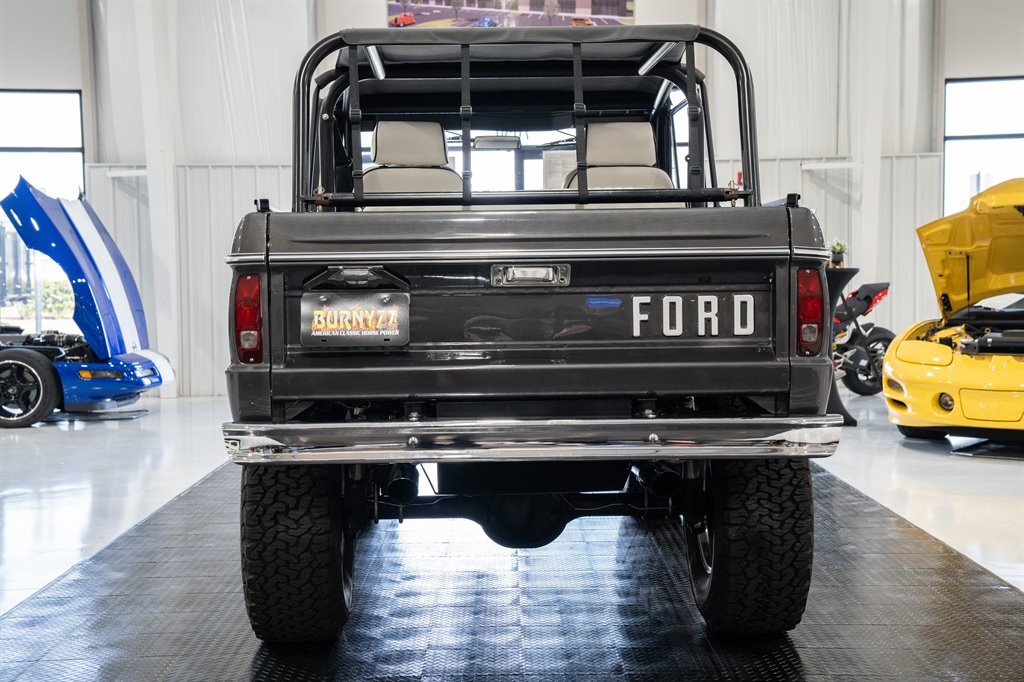 Ford-Bronco-1973-3