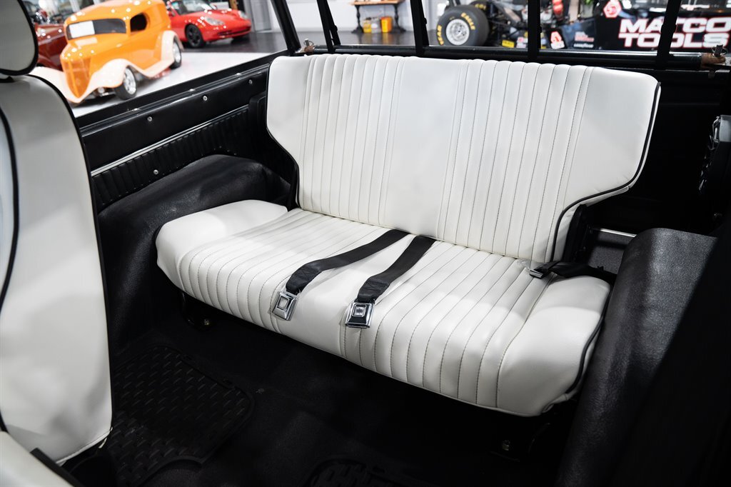 Ford-Bronco-1973-36