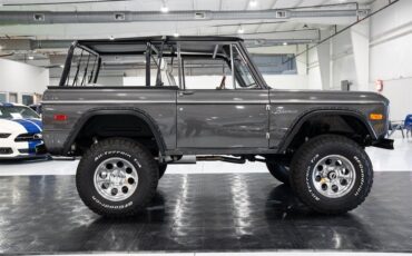 Ford-Bronco-1973-5