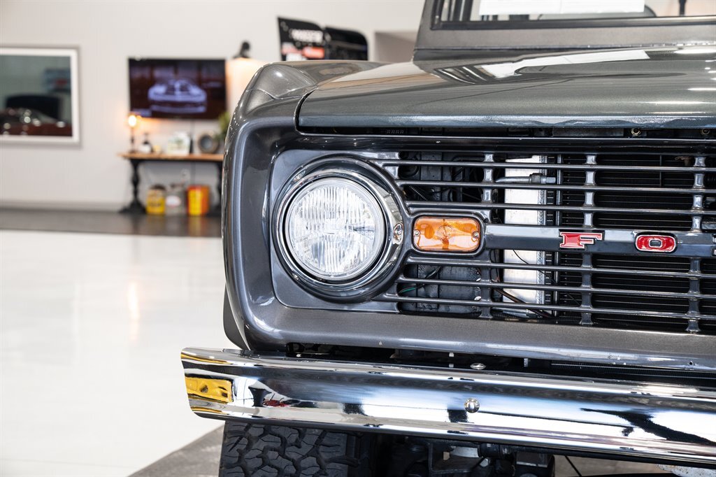 Ford-Bronco-1973-9