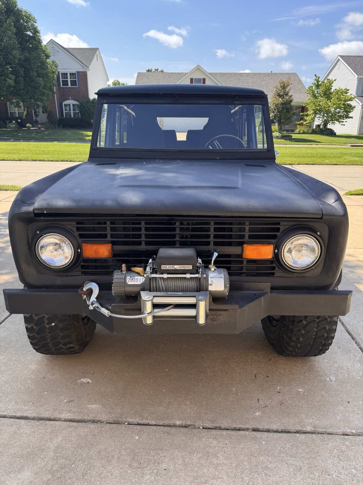 Ford-Bronco-1973-SUV-1
