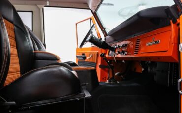 Ford-Bronco-1973-SUV-16