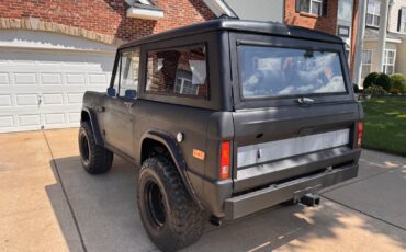Ford-Bronco-1973-SUV-2