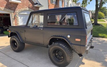 Ford-Bronco-1973-SUV-5