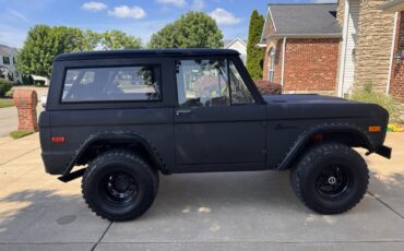 Ford-Bronco-1973-SUV-7