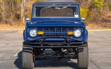 Ford-Bronco-1973-blue-1