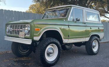 Ford-Bronco-1974-1