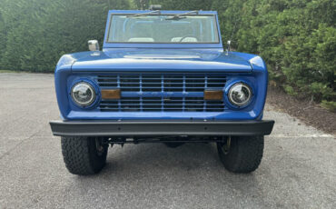 Ford-Bronco-1975-3