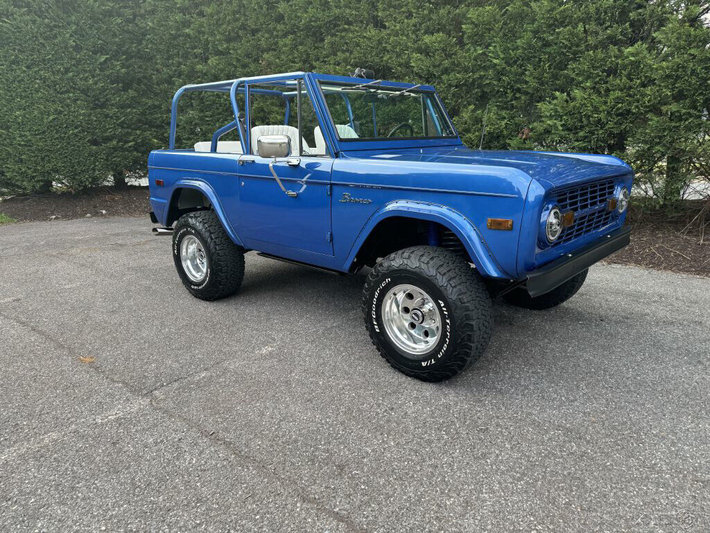 Ford-Bronco-1975-6