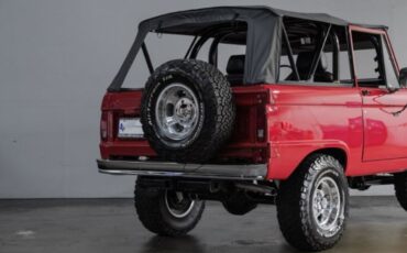 Ford-Bronco-1975-SUV-10