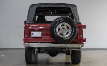 Ford-Bronco-1975-SUV-12