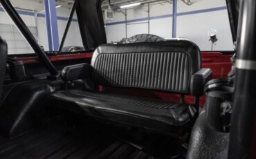 Ford-Bronco-1975-SUV-25