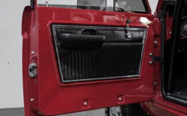 Ford-Bronco-1975-SUV-30