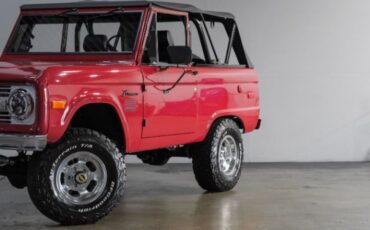 Ford-Bronco-1975-SUV-7