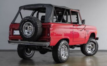 Ford-Bronco-1975-SUV-9