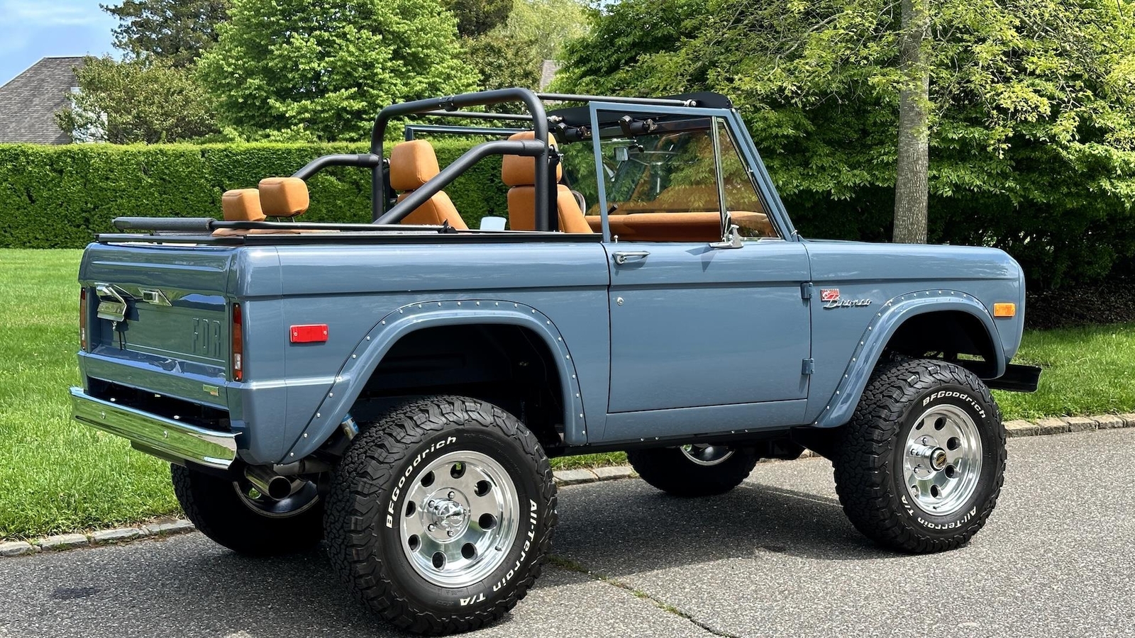 Ford-Bronco-1976-Convertible-11