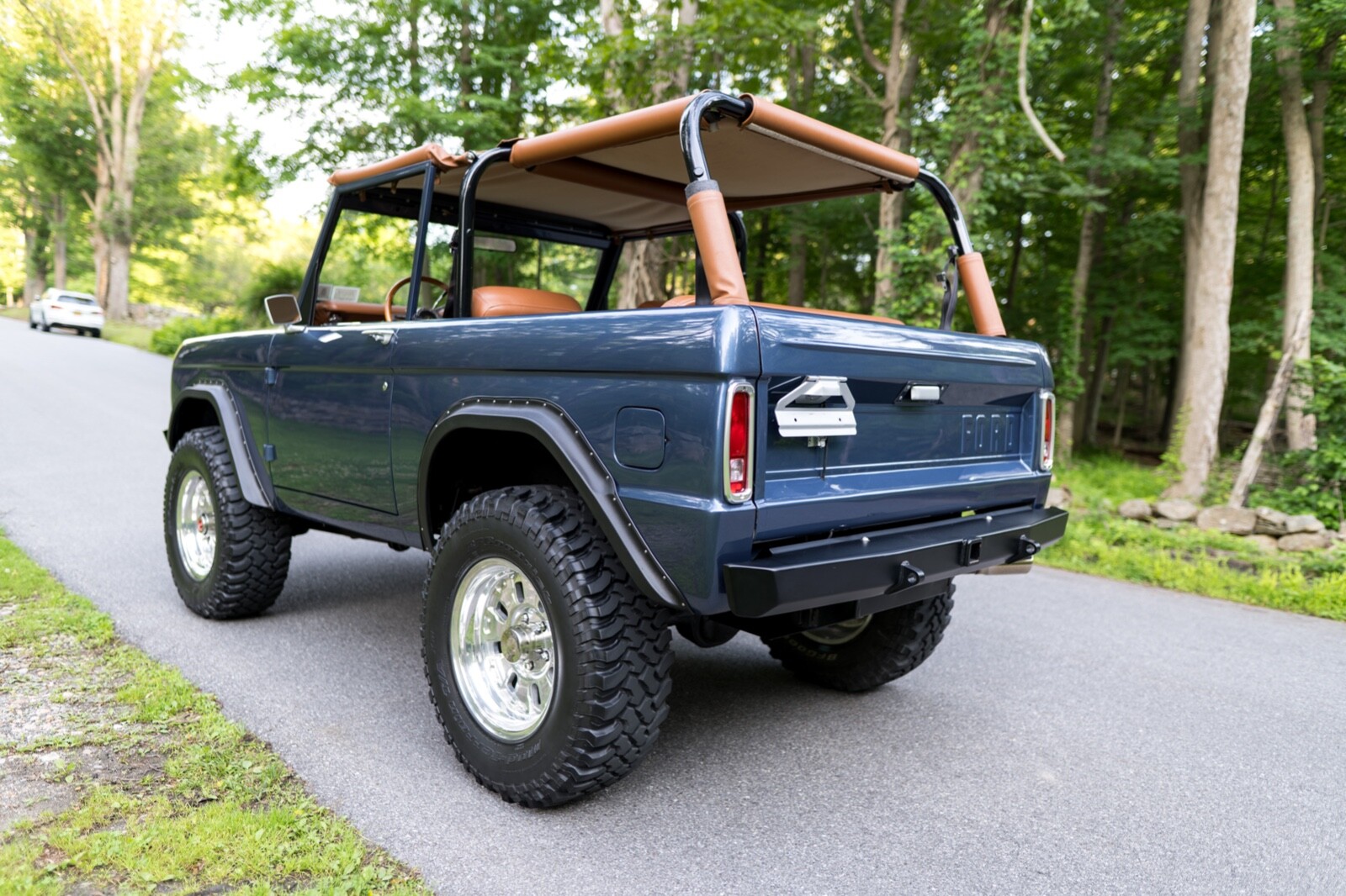 Ford-Bronco-1976-Convertible-14