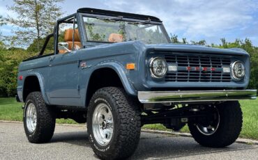 Ford-Bronco-1976-Convertible-20