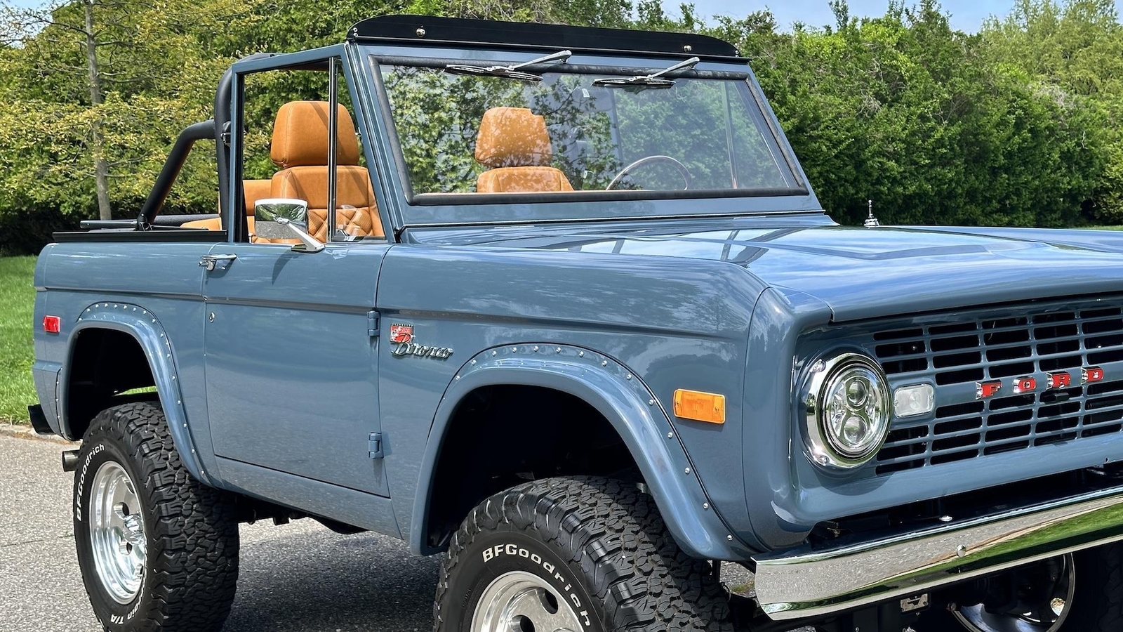 Ford-Bronco-1976-Convertible-21