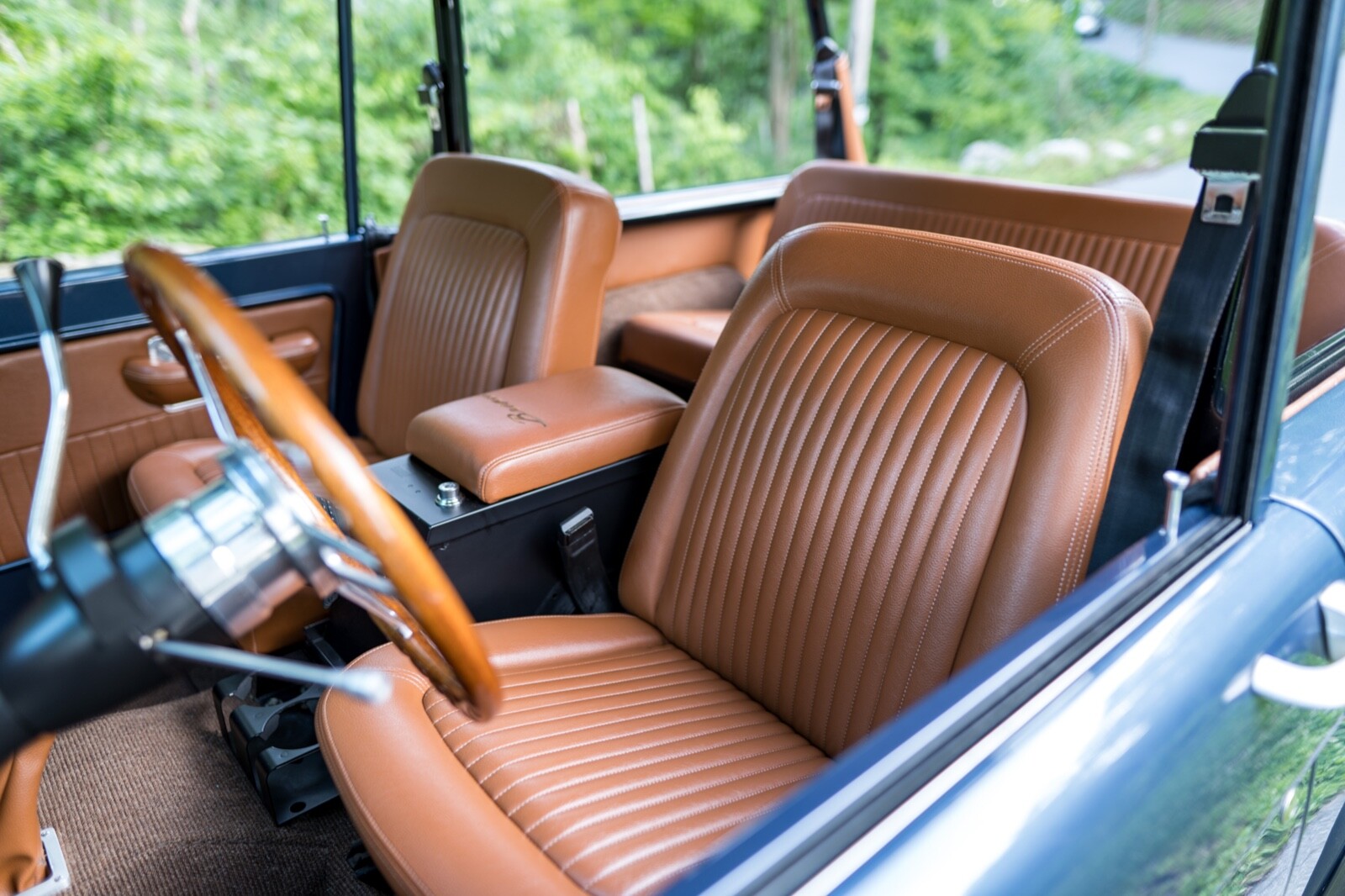 Ford-Bronco-1976-Convertible-23