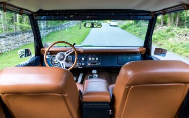 Ford-Bronco-1976-Convertible-24