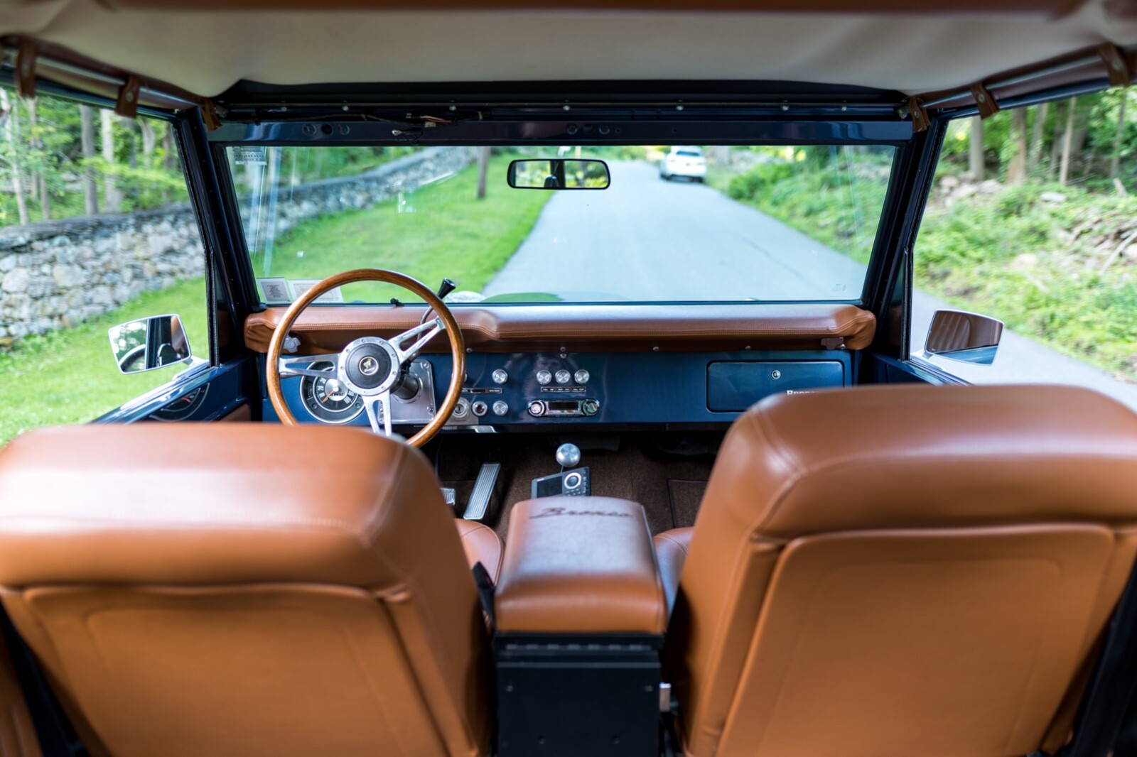 Ford-Bronco-1976-Convertible-24
